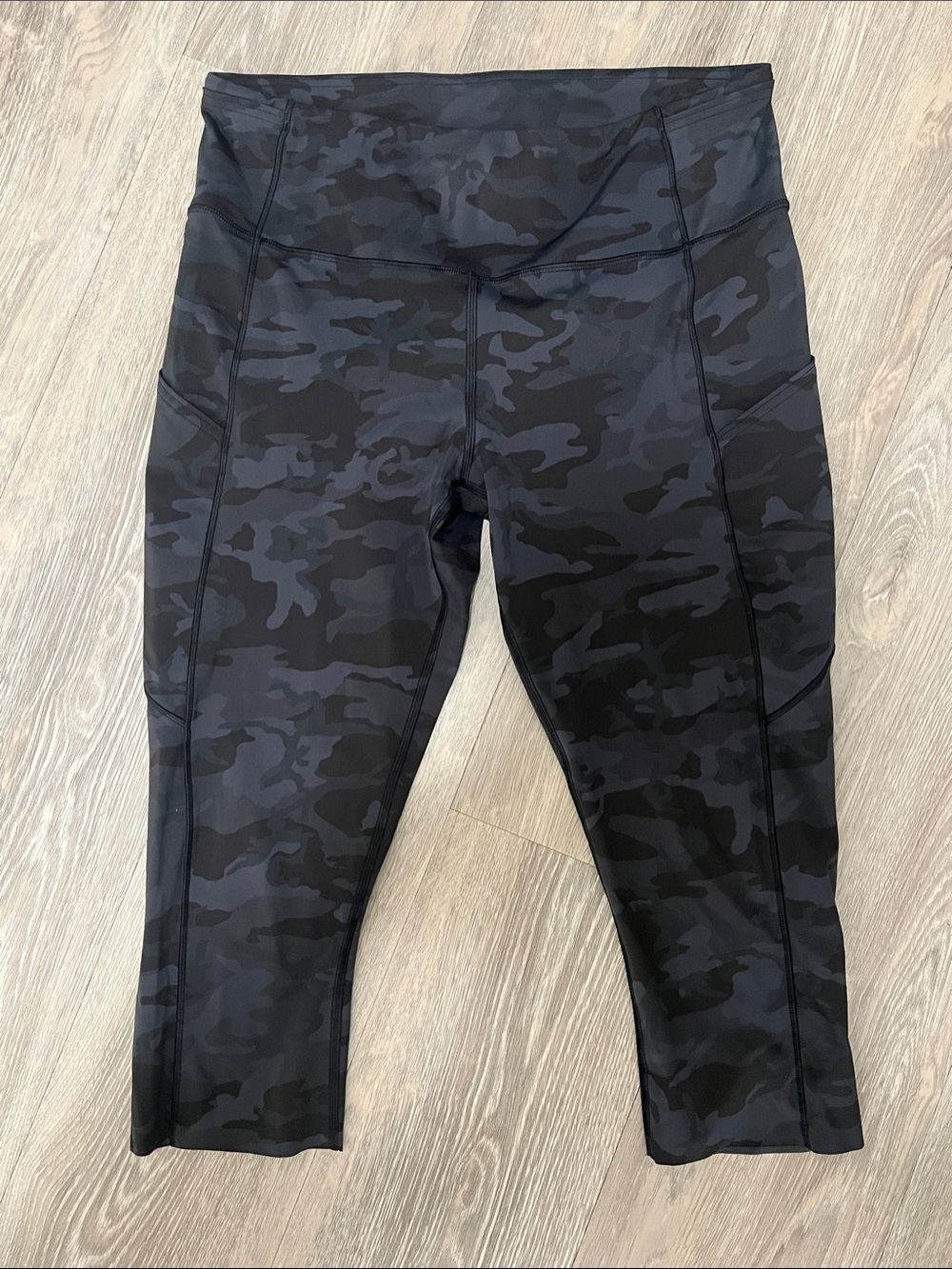 lululemon athletica Black Camo Capri Leggings